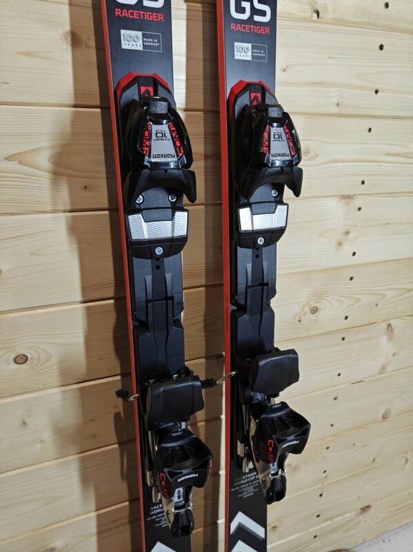 LYŽE VOLKL RACETIGER GS WORLDCUP JR FIS 165CM --MODEL 2024--